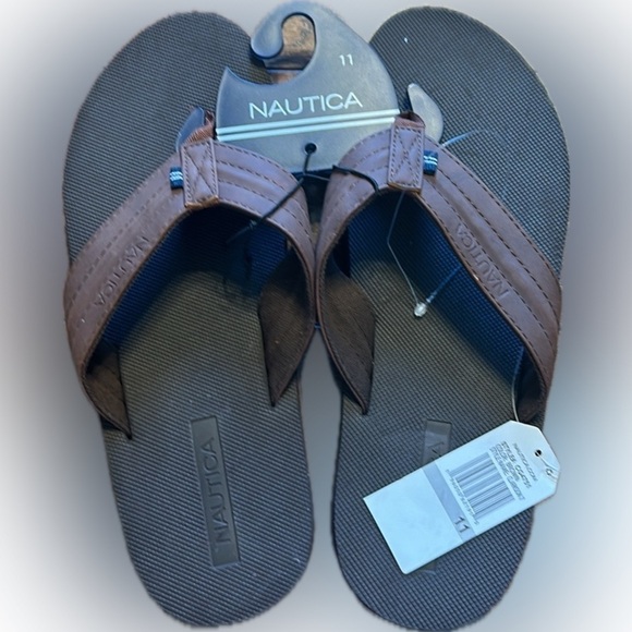Nautica Clarkson 3 Faux Leather Tan Brown Thong Sandals Mens Shoe NWT - Picture 1 of 3
